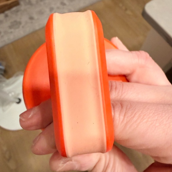 Stanley Bright Orange IceFlow Bottle - Picture 4 of 7